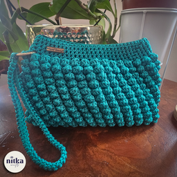 Heklana neseser torbica-tirkizna