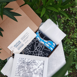 Majica Mapa Dunava nastala tehnikom ručne sito štampe 