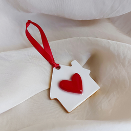 001. Novogodišnji ukras, kućica, prednja strana