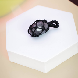 Makrame privezak sa Turmalin Kvarcom