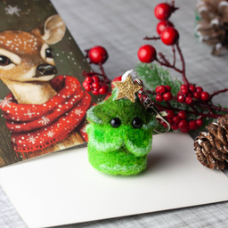 Privezak, novogodišnja jelka, prirodna vuna