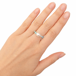 Prsten sa prirodnim biserom – ručno rađen, perlice