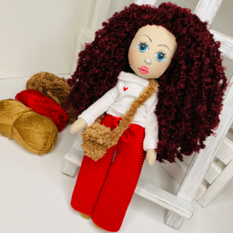 Ručno rađena lutka