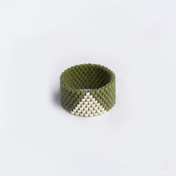 TRIANGLE maslinasto srebrni prsten