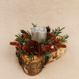 Unikatna novogodisnja dekoracija. Rucni rad, koji donosi toplinu prirode u Vas dom.