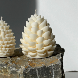 1 sveća - velika Šišarka